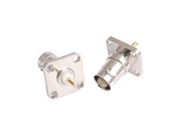 BNC 75R Socket P/M Solder Square Flange [71K401-200A4]