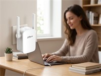 TP-LINK RE205 (AC750) WiFi Range Extender 1x10/100M Ethernet Port (RJ45), 7.3W, 2 x External Antennas, Freq: 2.4GHz & 5GHz(11ac), Wireless Modes : 2.4G/5G Wi-Fi Band [TP-LINK RE205]