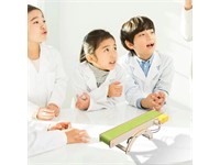 EDU-TOY BDD DIY Conveyor Belt Set is a High-Quality Wooden Science Experiment Kit designed to engage Children in Stem Learning Through Hands-On Assembly. [EDU-TOY BDD DIY CONVEYOR BELT]
