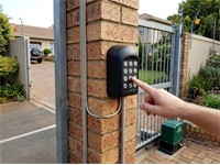 12V Standalone Keypad with 1000 User Codes Memory and Backup Memory Module [CEN SK/1BLK KEYPAD]