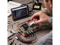 Raspberry PI SSD 512GB NVME , M.2 2230 Format, Complies with PCIe GEN 2 Standard, Compatible with Raspberry PI 5 (when used with a Compatible SSD HAT) Operating Temp:0℃~70℃, 50K IOPS (4KB Random Reads) 30x22x1.35mm [RASPBERRY PI SSD 512GB]