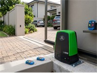 Centurion D6 Smart gate motor + 2X4 Button nova remotes , excludes 2X12V7A BATT - Base plate - 2X2M Racks - Anti-theft bracket [CEN D6SMARTB00]