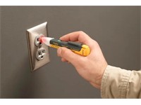 AC Voltage Dectector 90-1000VAC, Battery Included (2XAAA), ON/OFF Button, Voltbeat, Audible/Silent, CATIV 1000V [FLUKE 1AC II]